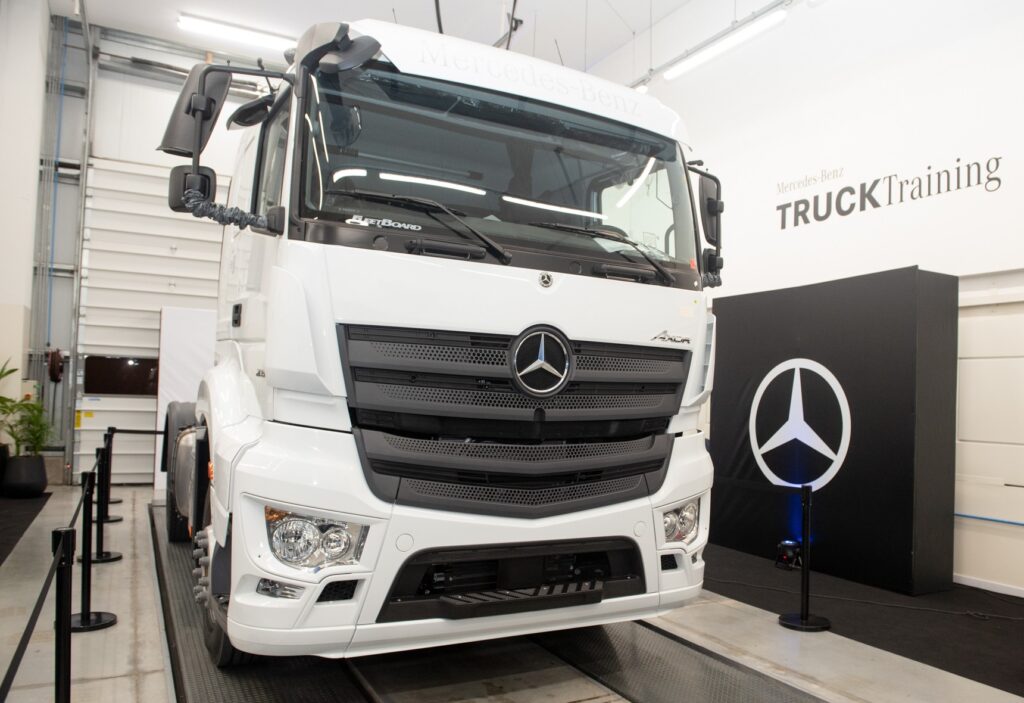 Diálogos - Mercedes-Benz Axor