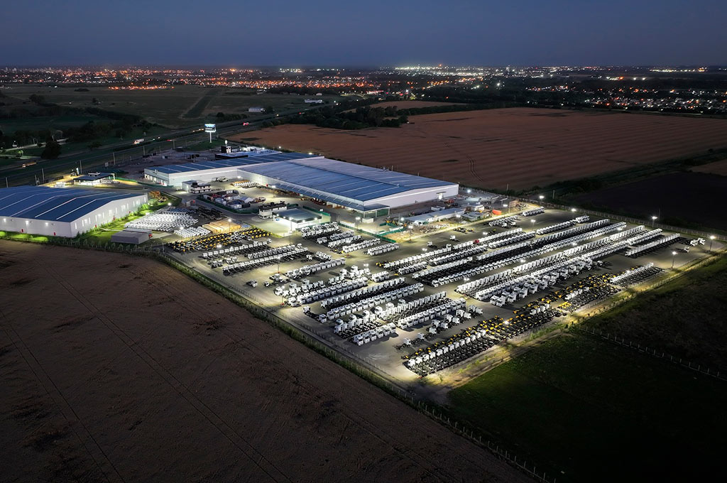 75 años moviendo al país: Mercedes-Benz celebra su historia industrial en Argentina